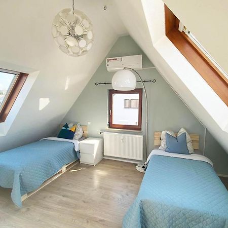 Gemuetliche 2 Zimmerwohnung Mit Tv Und Wlan Wendlingen am Neckar Kültér fotó
