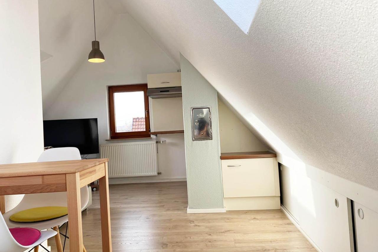 Gemuetliche 2 Zimmerwohnung Mit Tv Und Wlan Wendlingen am Neckar Kültér fotó
