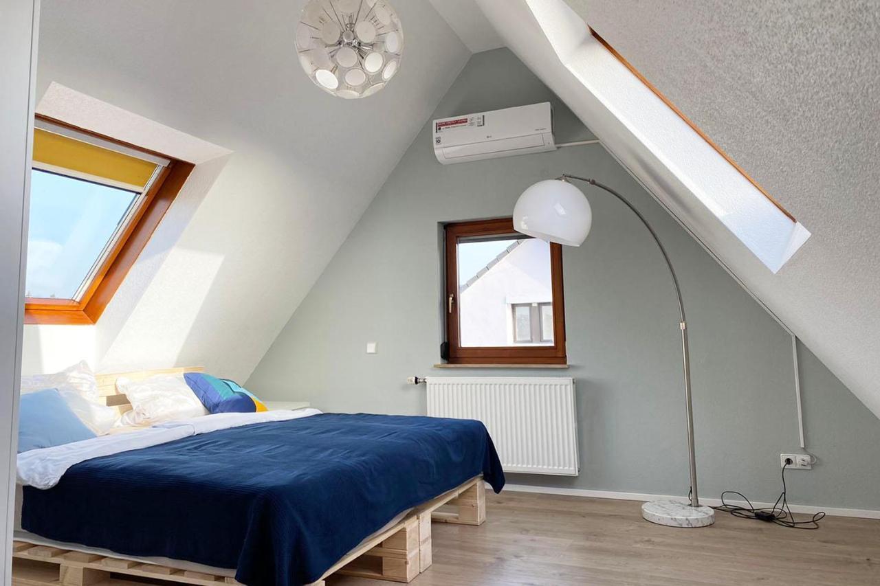 Gemuetliche 2 Zimmerwohnung Mit Tv Und Wlan Wendlingen am Neckar Kültér fotó